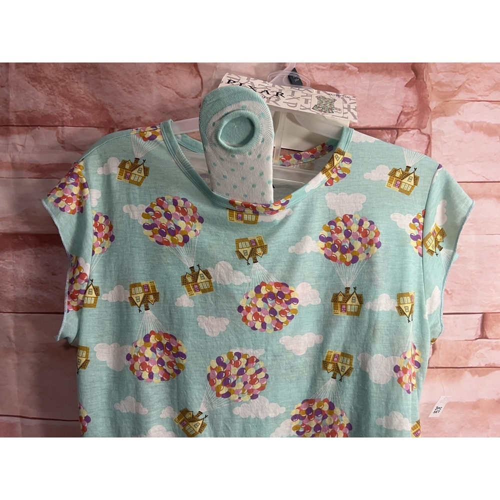 Womens Sz XL 3 Pcs Mint Green Sleep Top Shorts and Socks Set NWT - Picture 3 of 12